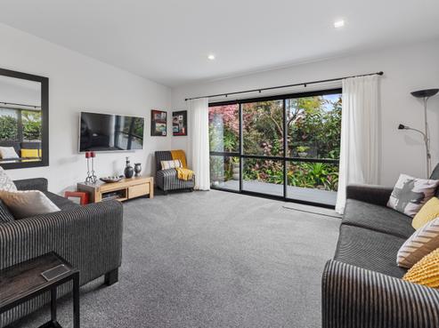 27 Jude Way, Brookfield