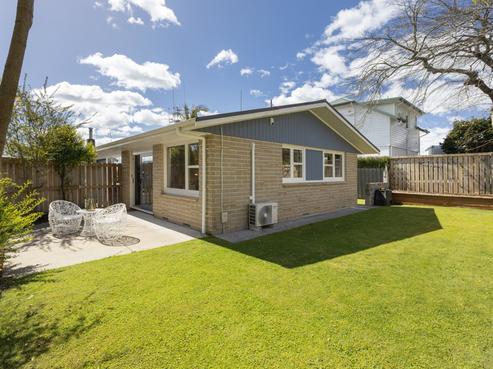 1/333 Waihi Road, Judea