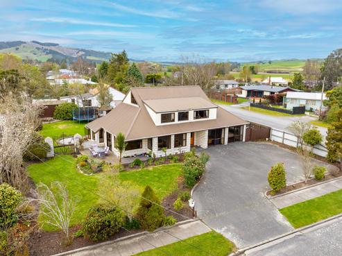 21 Dryden Street, Milton