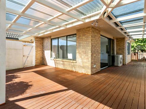 208 Botany Road, Botany Downs