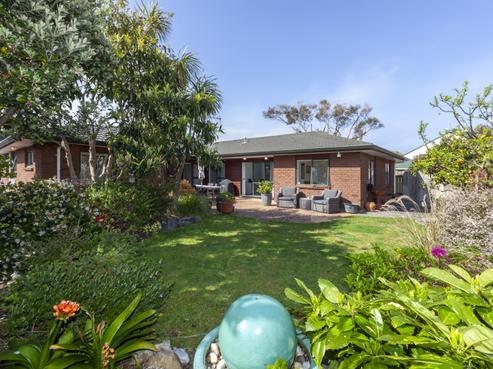 5 Kotuku Drive, Paraparaumu Beach