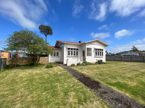 7 Seddon Street, Dannevirke