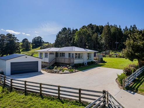 4 Taha Road, Kauri