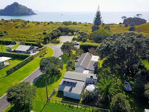 14 Oruawharo Lane, Great Barrier Island