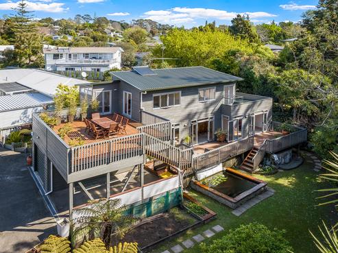 2/17 Infidel Place, Torbay