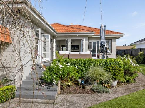 122 Clarkin Road, Fairfield