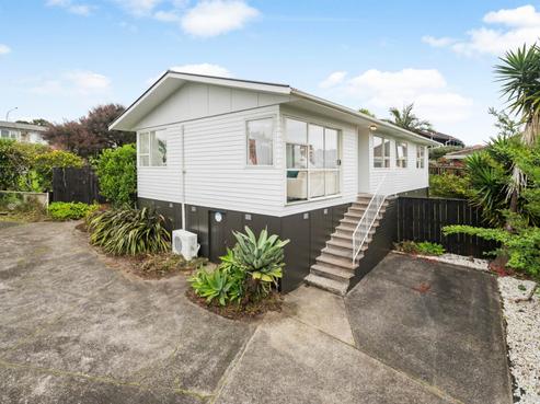 24 Kirby Street, Glendene