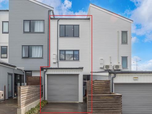77 Te Oneroa Way, Long Bay