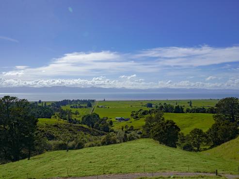 589 East Coast Road, Kaiaua