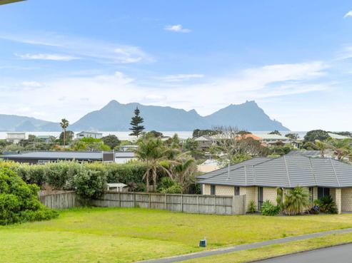 12 Ata-mahina Way, Ruakaka