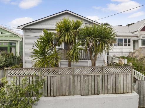 19 Princess Terrace, Newtown