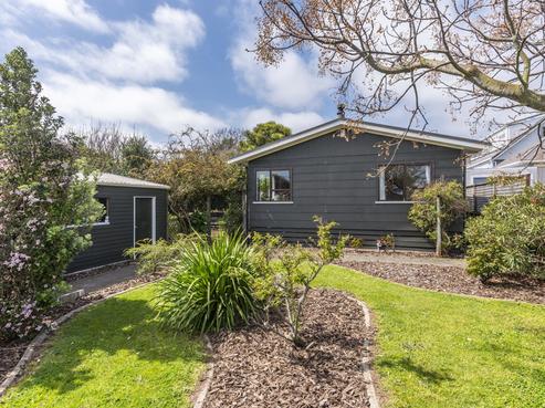 176 Matai Road, Raumati Beach