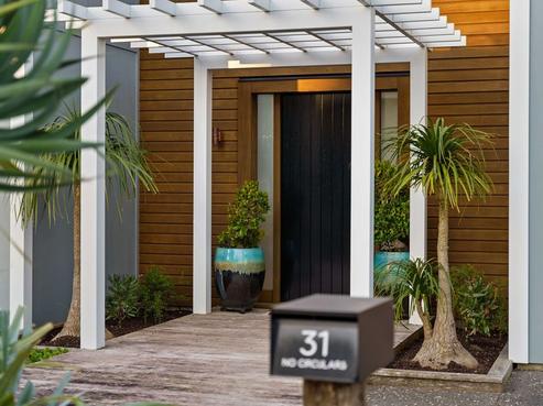 31 Rauparaha Street, Waikanae Beach