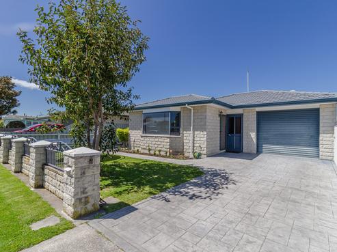 4 Forward Street, Greenmeadows
