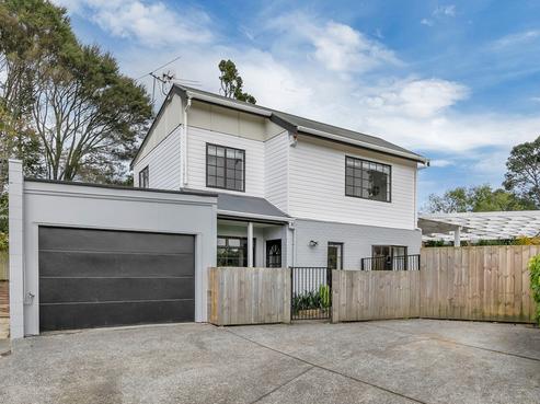 77B Atkinson Road, Titirangi