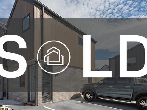 14 Dallas Lane, Caversham