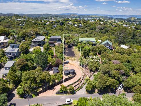 40 Hekerua Road, Oneroa