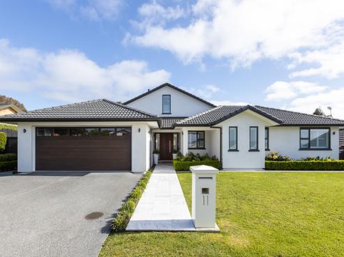11 The Ritz, Orewa