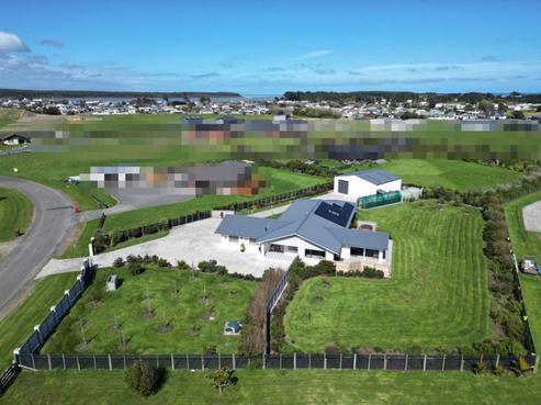 8 Carex Grove, Foxton Beach