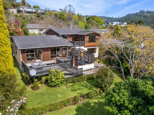 9 Chichester Drive, Pinehaven