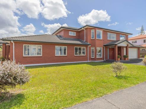 122 Hugh Green Drive, Pinehill