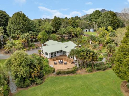 159 Tangihua Road, Maungakaramea