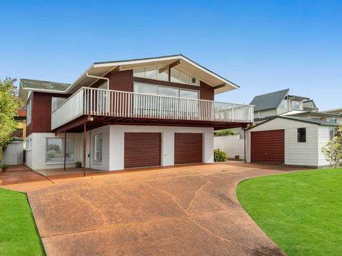 17 Little Barrier Avenue, Manly