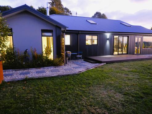 130 Highland Drive, Acacia Bay