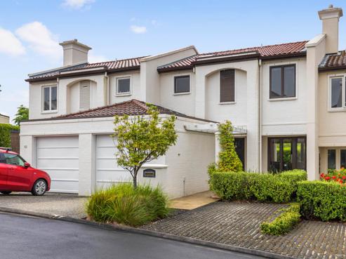 60 Salerno Rise, Albany Heights