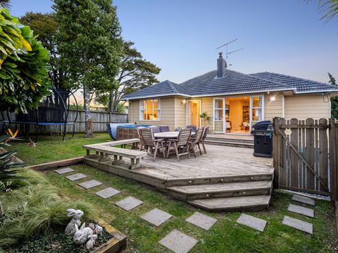 36 Salisbury Road, Birkdale