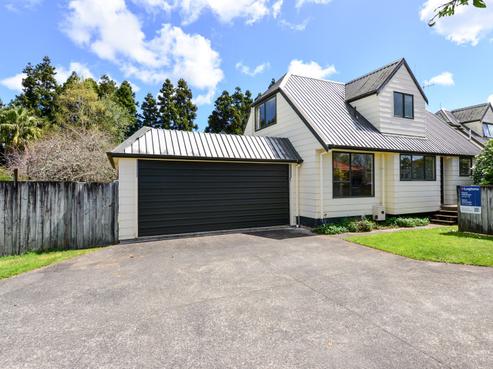 21B Rimmington Drive, Hamilton Lake