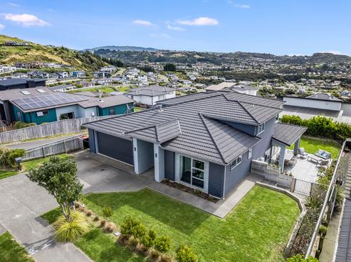 105 Endeavour Drive, Whitby