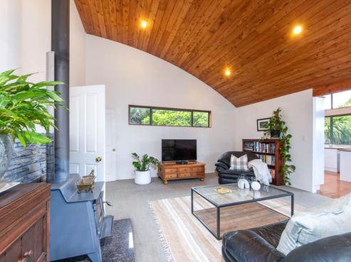 51 Tasman View Road, Bethells Beach