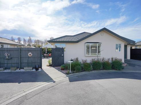 38M English Street, Sockburn