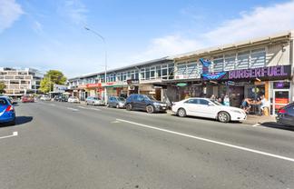 Small Takapuna office