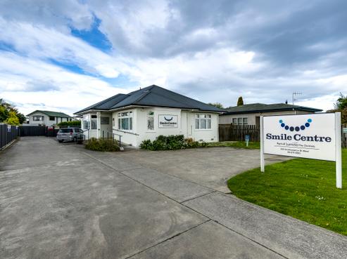 309 Southampton Street West, Hastings