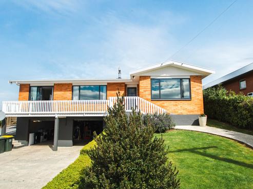 4 Campbelton Street, Lawrence