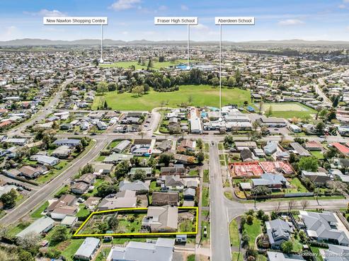 31 Thomson Avenue, Dinsdale