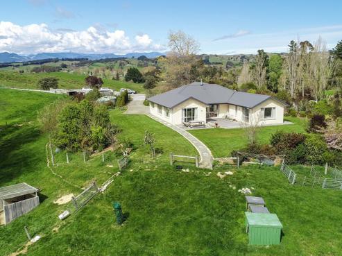 123 Maisey Road, Redwood Valley