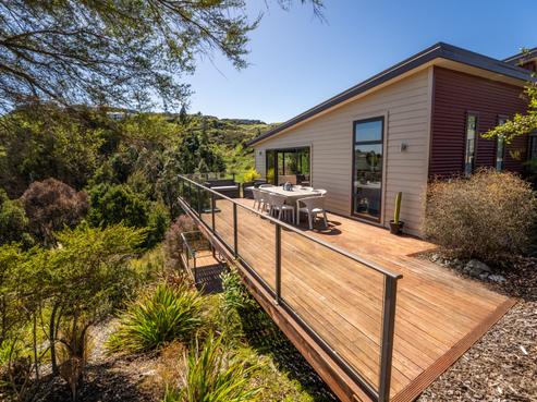 27 Highview Drive, Wakatu