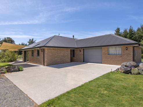 722 Downs Road, West Eyreton