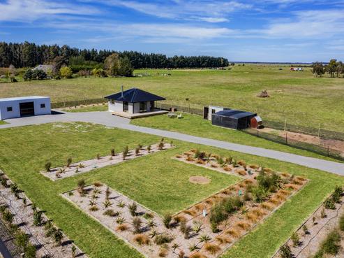 393 Main Race Road, West Eyreton