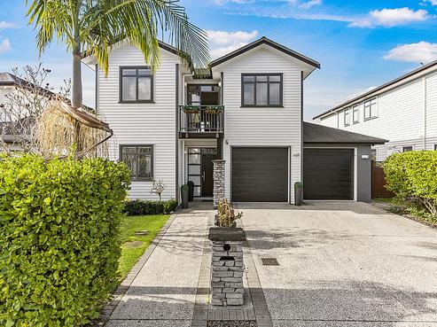 12 Trecarne Street, Karaka