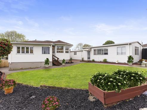 62 Hutchinsons Road, Bucklands Beach