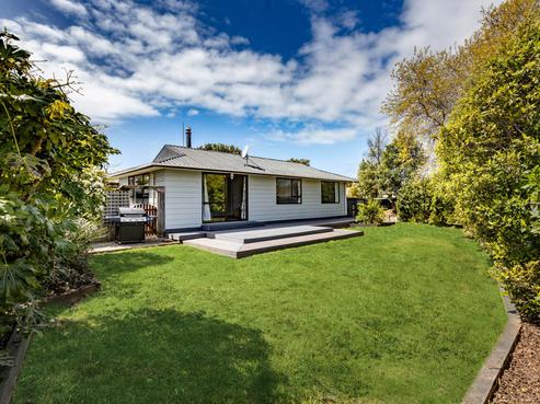 33 Kuaka Crescent, Bromley