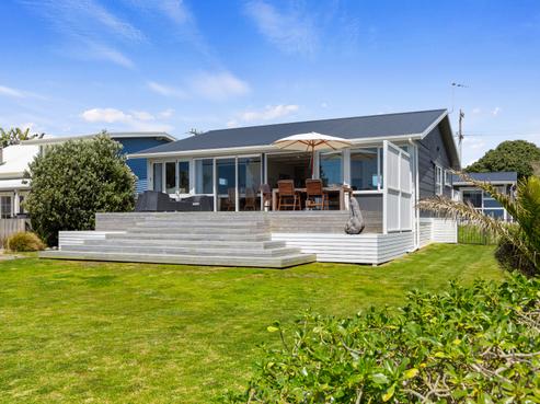 291 Pukehina Parade, Pukehina