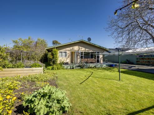 303 Taradale Road, Pirimai