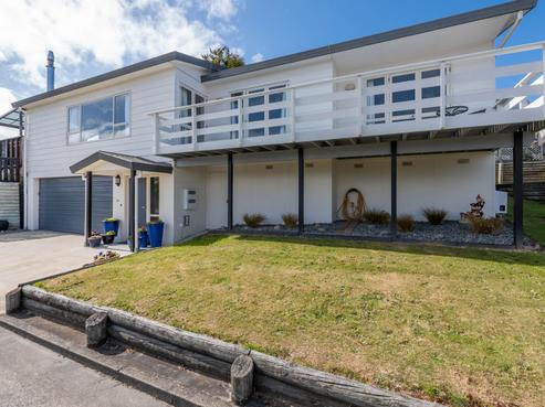 1/37 Sunset Street, Hilltop