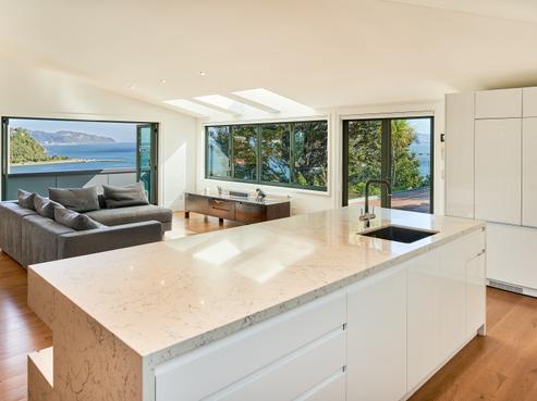 21 Dillon Street, Lowry Bay