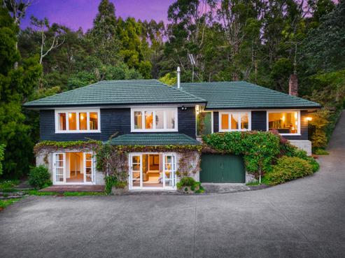 216 Atkinson Road, Titirangi
